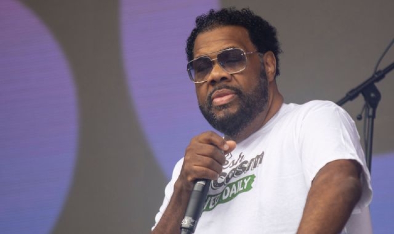 US rapper Fatman Scoop dies after collapsing on stage, tour manager says