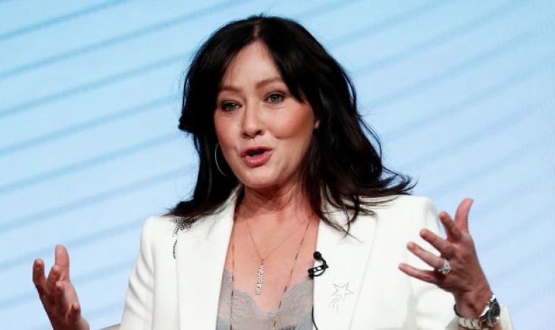 Shannen Doherty: Beverly Hills, 90210 star dies aged 53