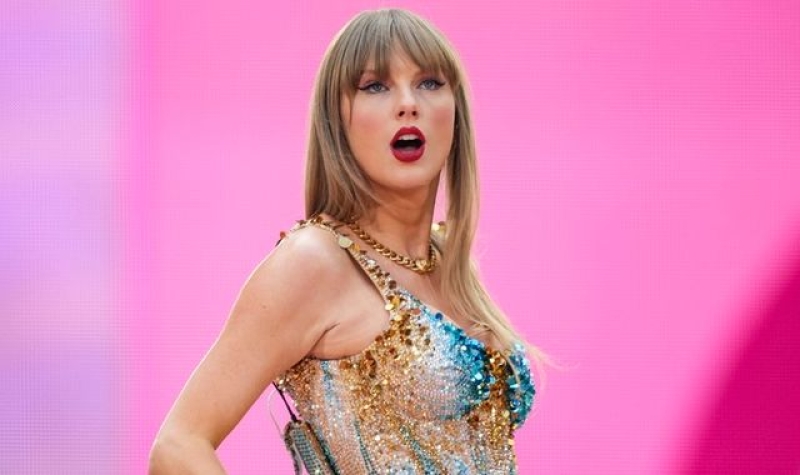 Taylor Swift returns to UK for first live shows since foiled terror plot