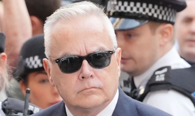 BBC asks Huw Edwards to hand back &amp;#163;200,000 of salary