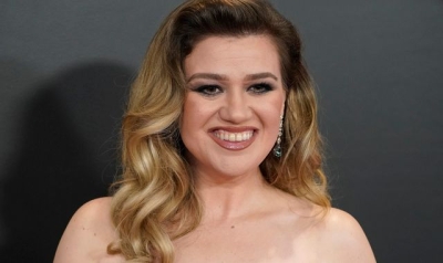 Kelly Clarkson addresses weight loss medication speculation